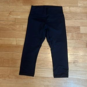 Lululemon capri, size 10
